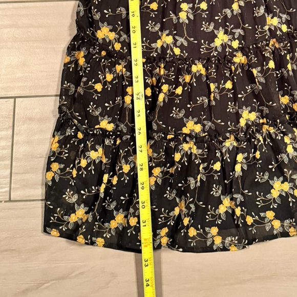 NEW Francesca’s TRIXI FLORAL DRESS Stretchy SMALL  Pit To Put 13in Length 32in - Picture 4 of 6